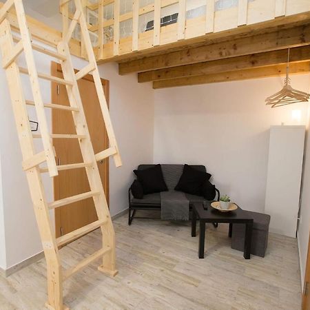 E5Tudio Esq. Apartment Peniche Luaran gambar