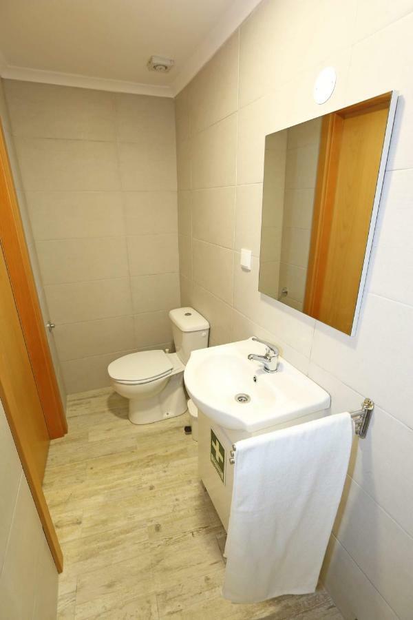 E5Tudio Esq. Apartment Peniche Luaran gambar