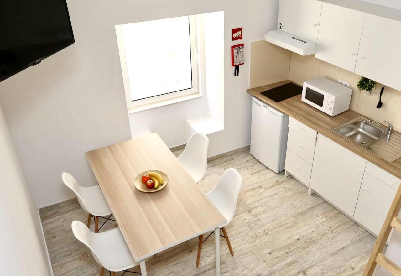 E5Tudio Esq. Apartment Peniche Luaran gambar